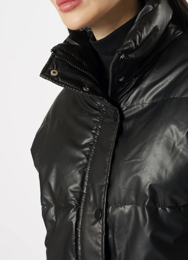 Куртка из эко кожи утепленная черного цвета модель № 20608 универмаг малина