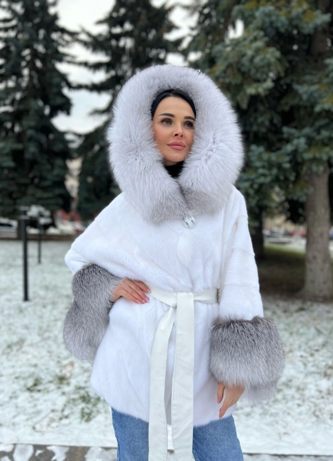 Норковая шуба с капюшоном отделка  из песца  модель № 79234 меха малина