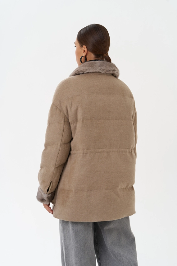 Полупальто с отделкой из меха норки