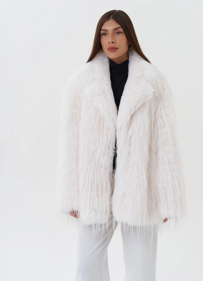 Укороченная шуба из эко страуса модель № 26943 универмаг малина